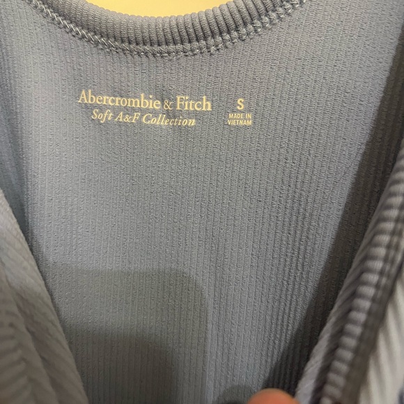 Abercrombie Bodysuit Lot Size Small - Picture 9 of 10